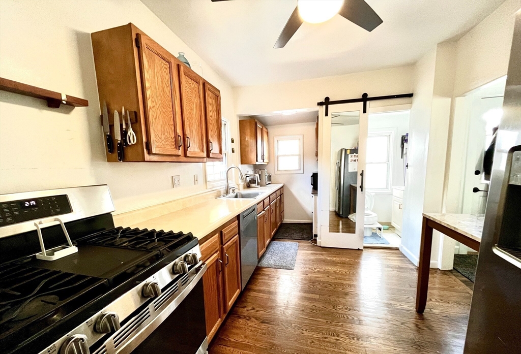 53 Henderson St, Arlington