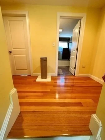 11 Oak St, Watertown