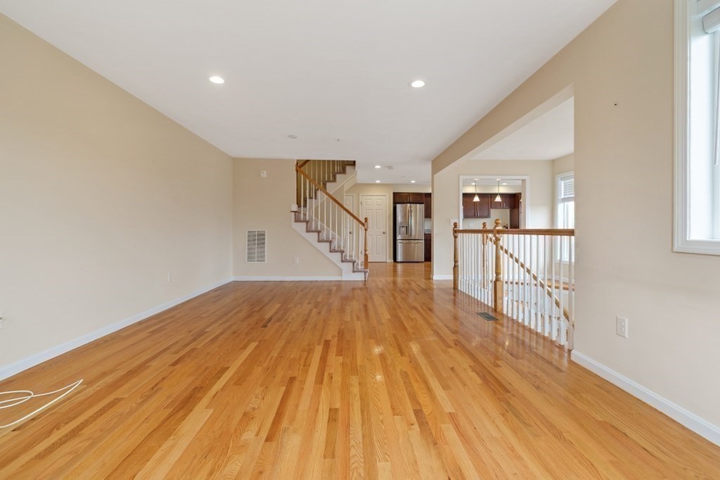 39 John Hancock Dr, Ashland