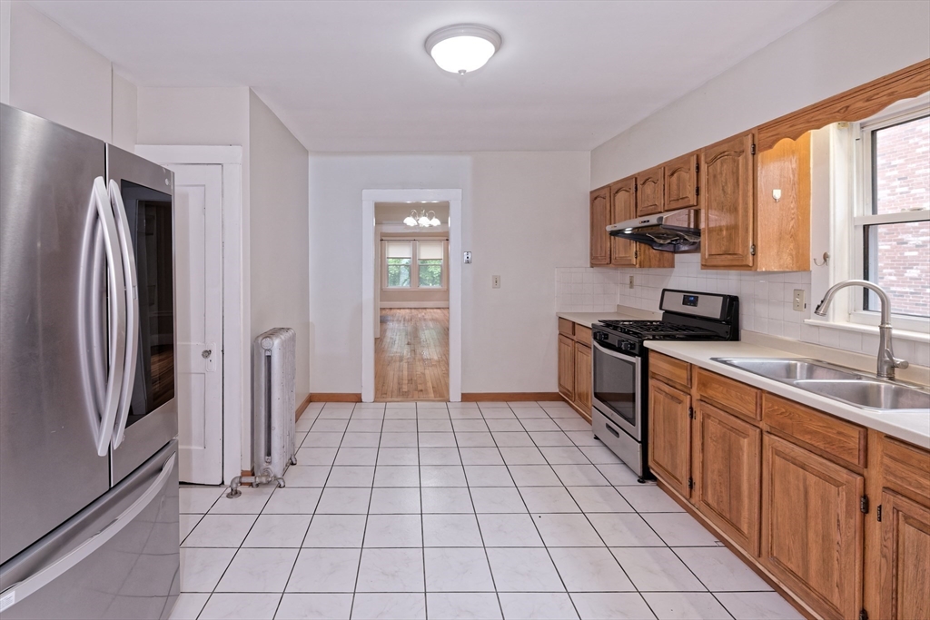 23-25 St James Ter, Newton
