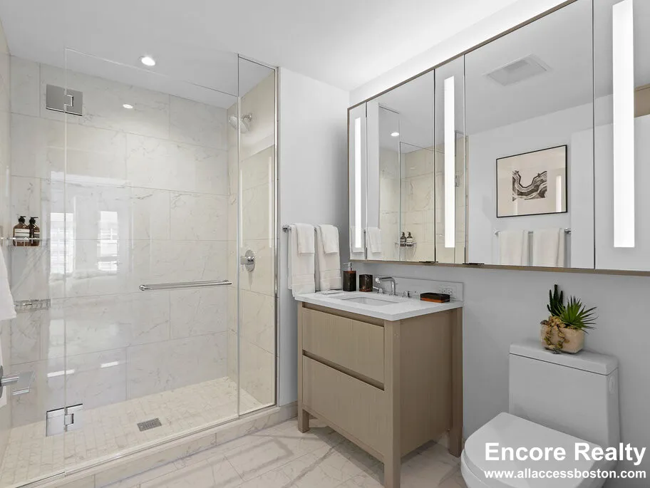 390 Harrison Ave, South End