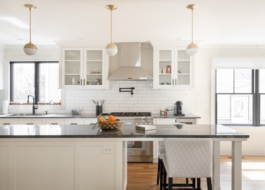 346 Walden St, Neighborhood 9