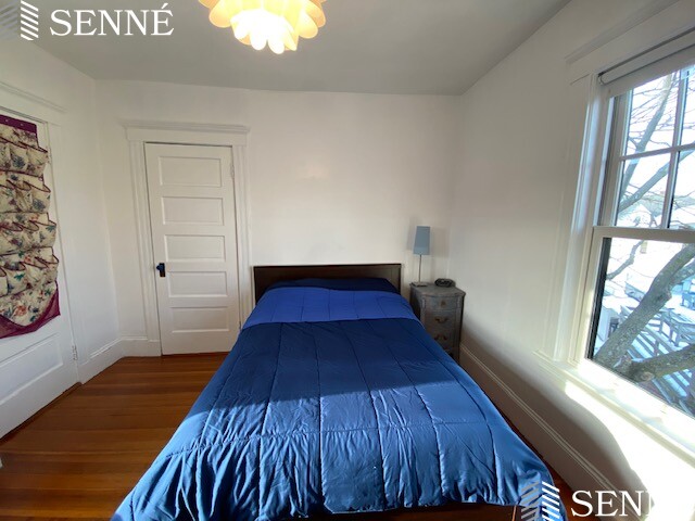 10 Bowdoin St, Neighborhood Nine