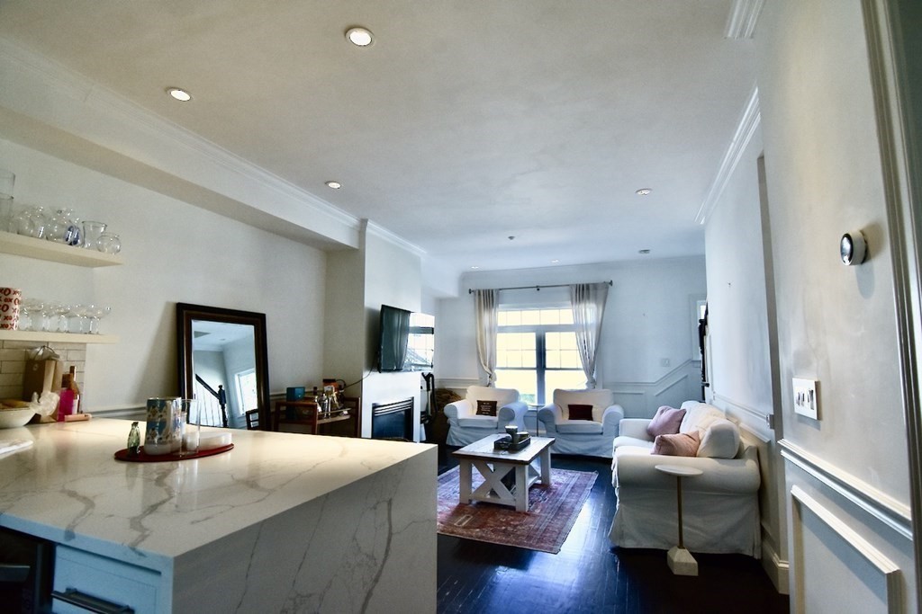 14 S Sydney St, Dorchester