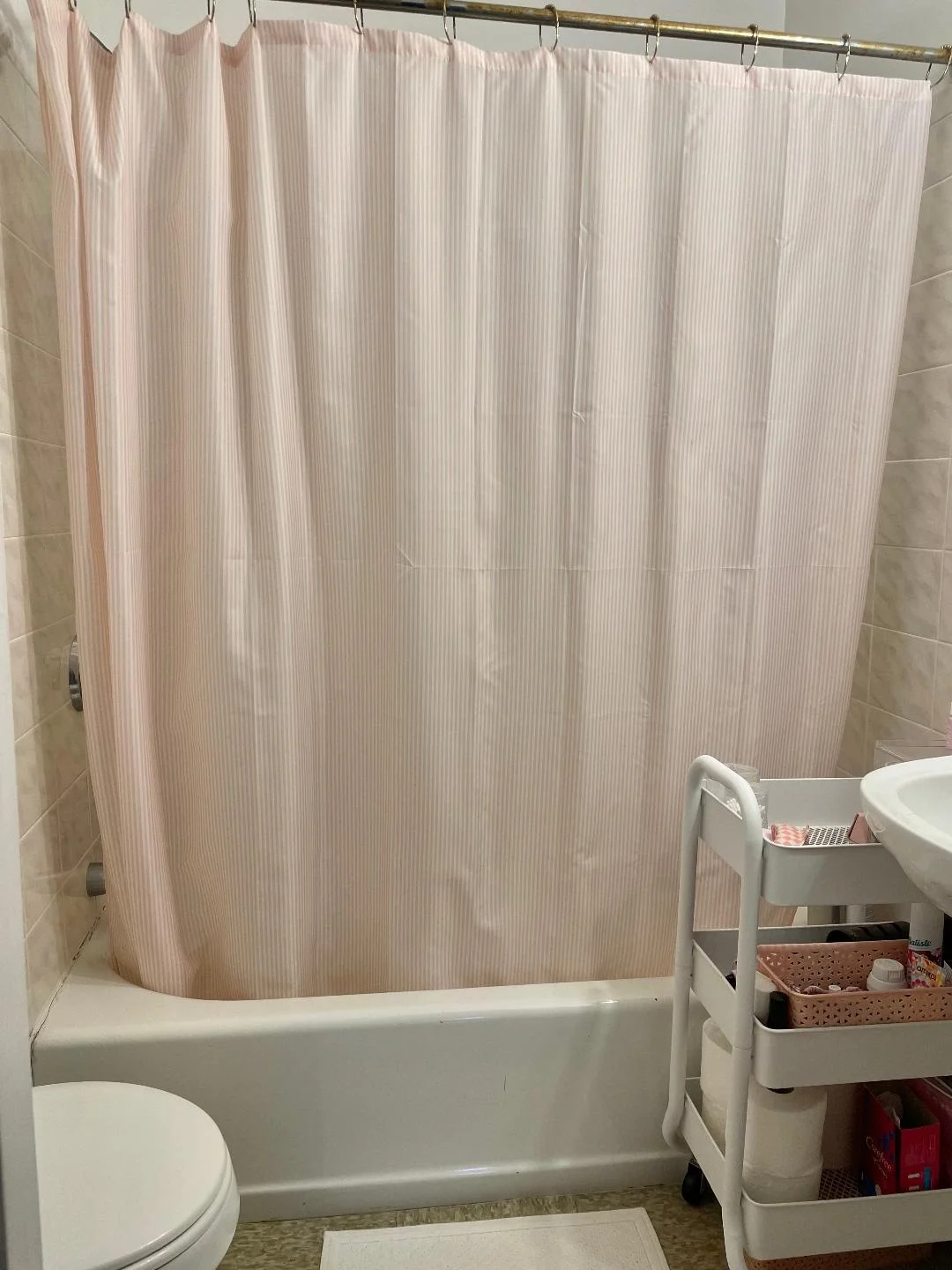 1077 Beacon St, Longwood