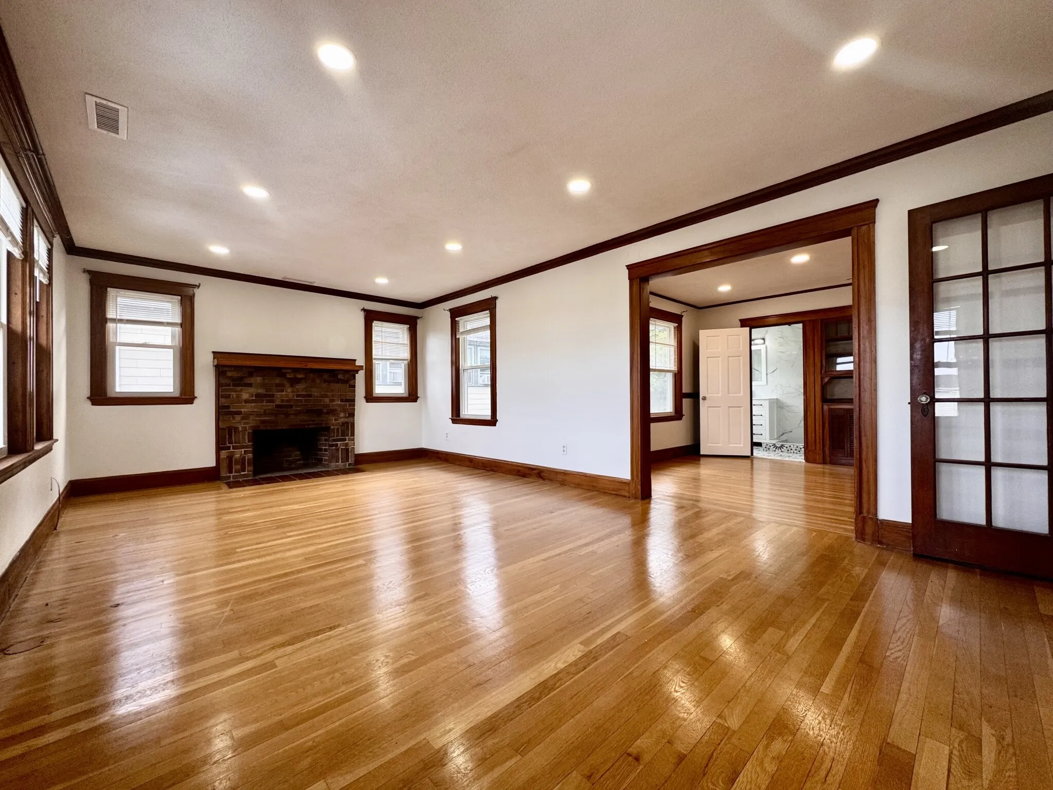 58 Edgecliff Rd, Strawberry Hill