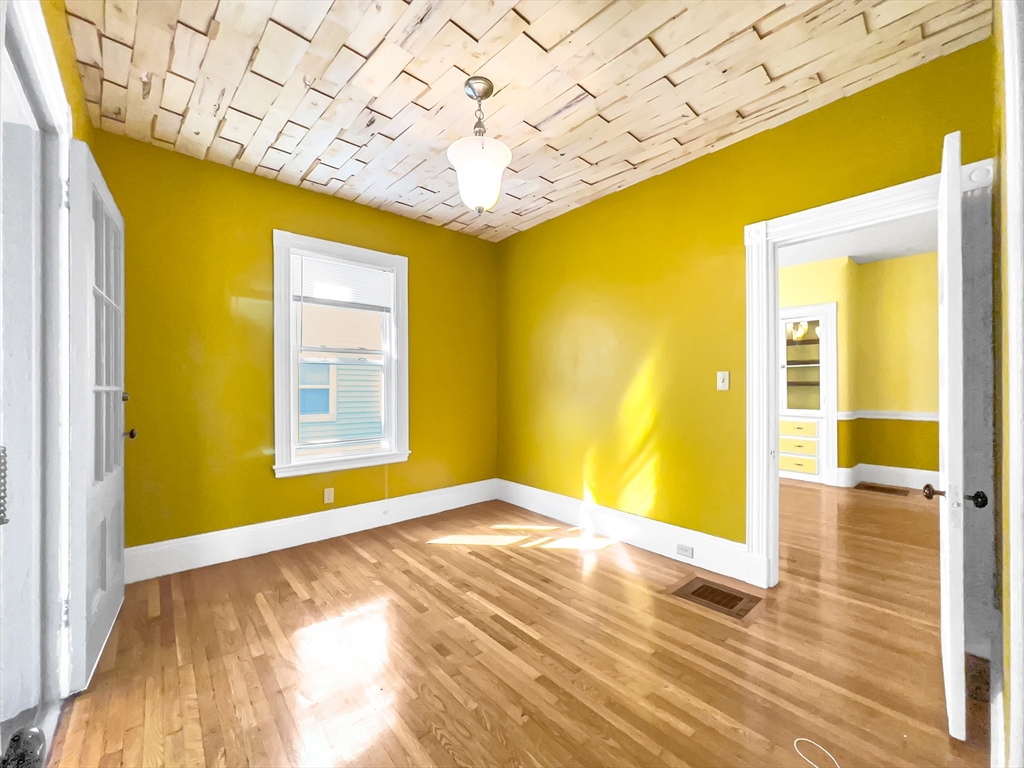 25 Tower St, Jamaica Plain