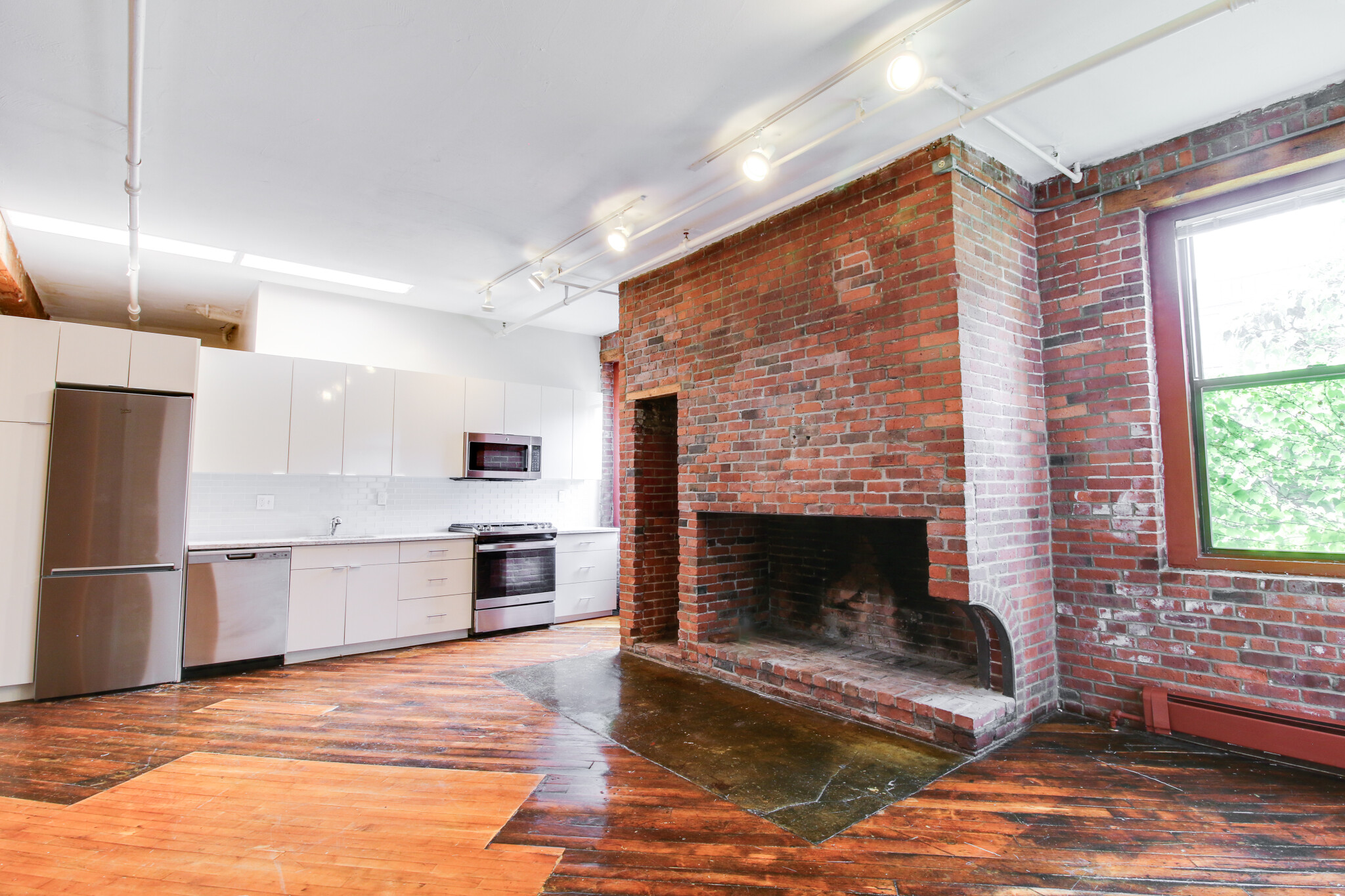 791 Tremont St, Roxbury