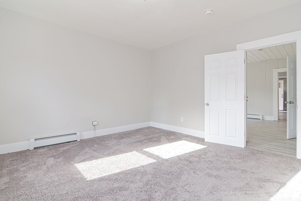 979 Dwight St, Holyoke