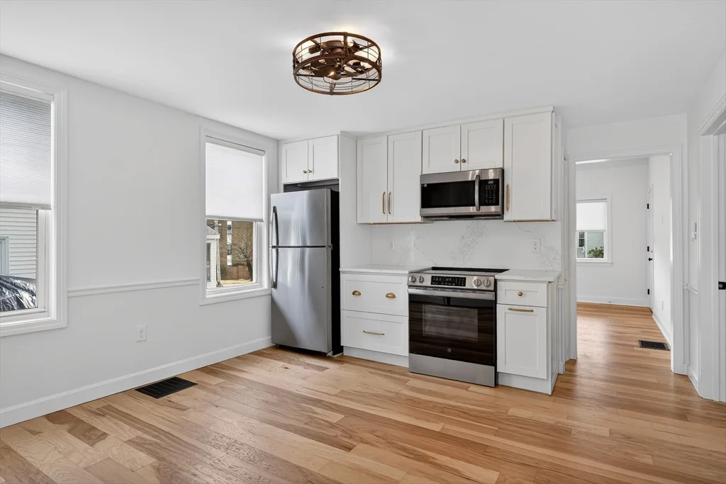 28 Ekman St, Worcester