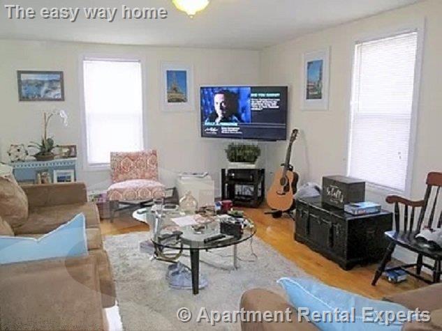 5 Clyde St, Davis Square