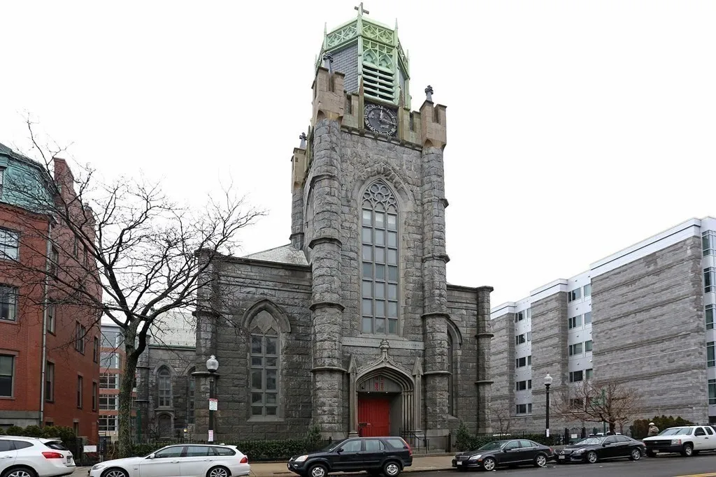 45 West Broadway, South Boston