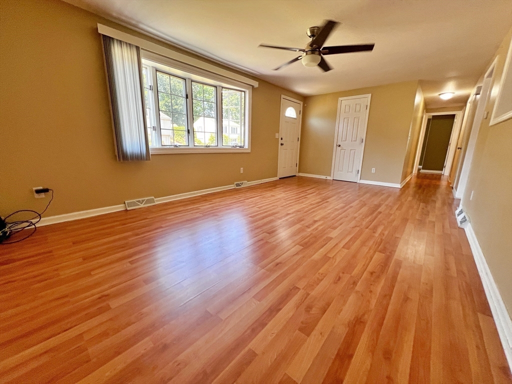 119 Bairdcrest Rd, Springfield