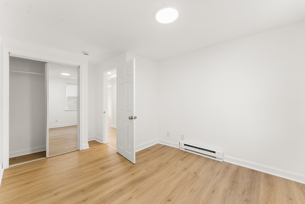 2 Mechani St, Saxonville