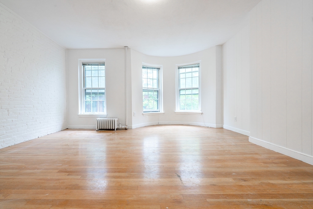 11 Cazenove St, South End