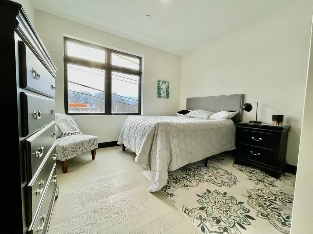 395 Alewife Brook Pkwa, West Somerville