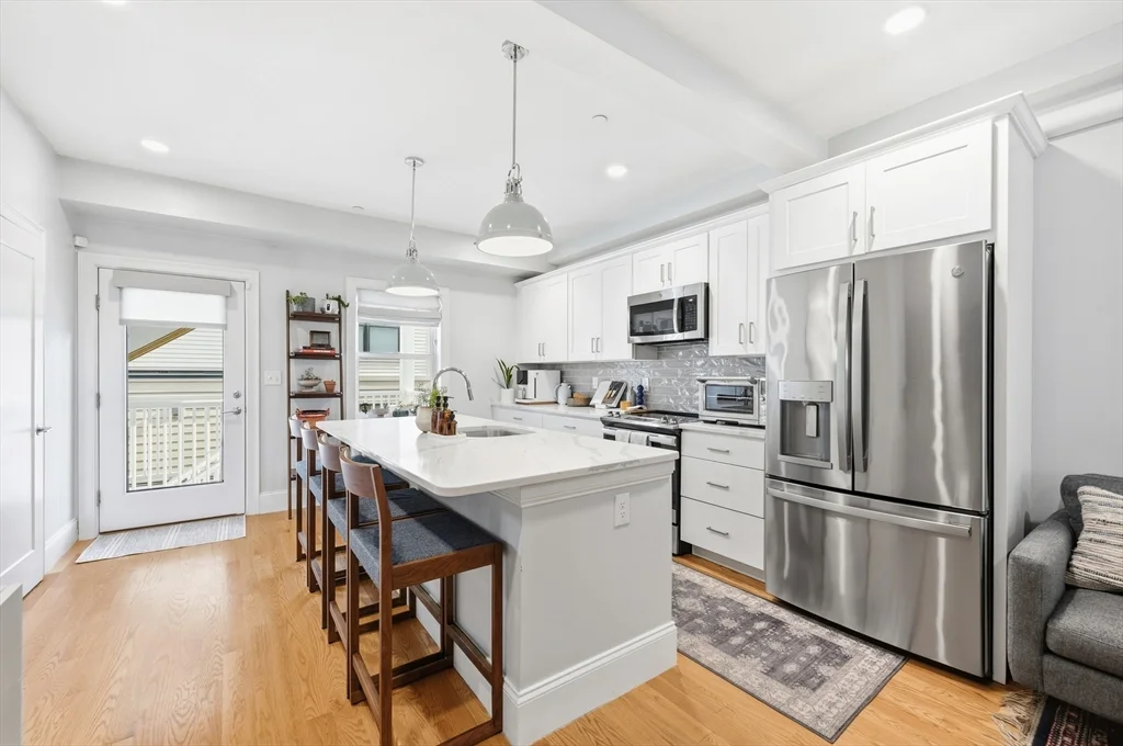 64 O, South Boston