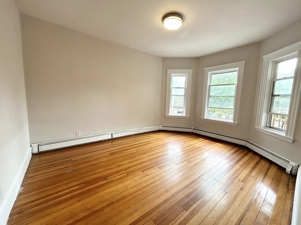 7 Hesston Ter, Boston