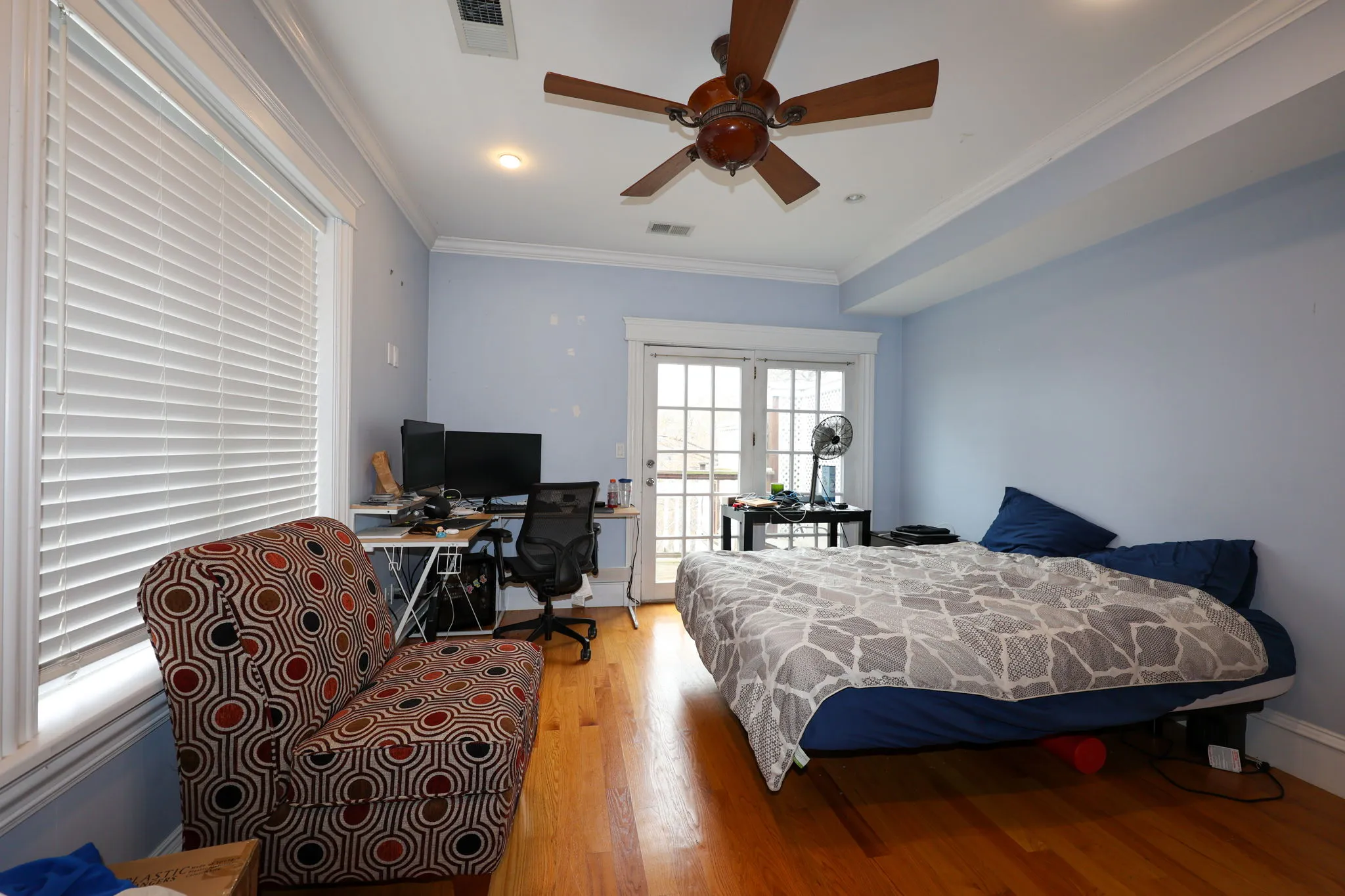 127 Nonantum St, Oak Square