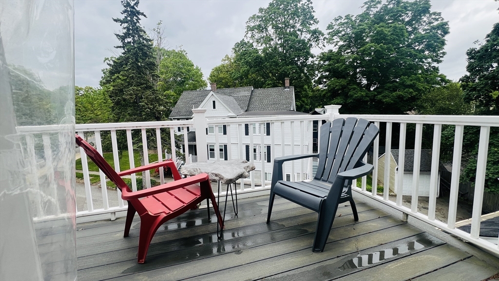 440 Washington St, Wellesley