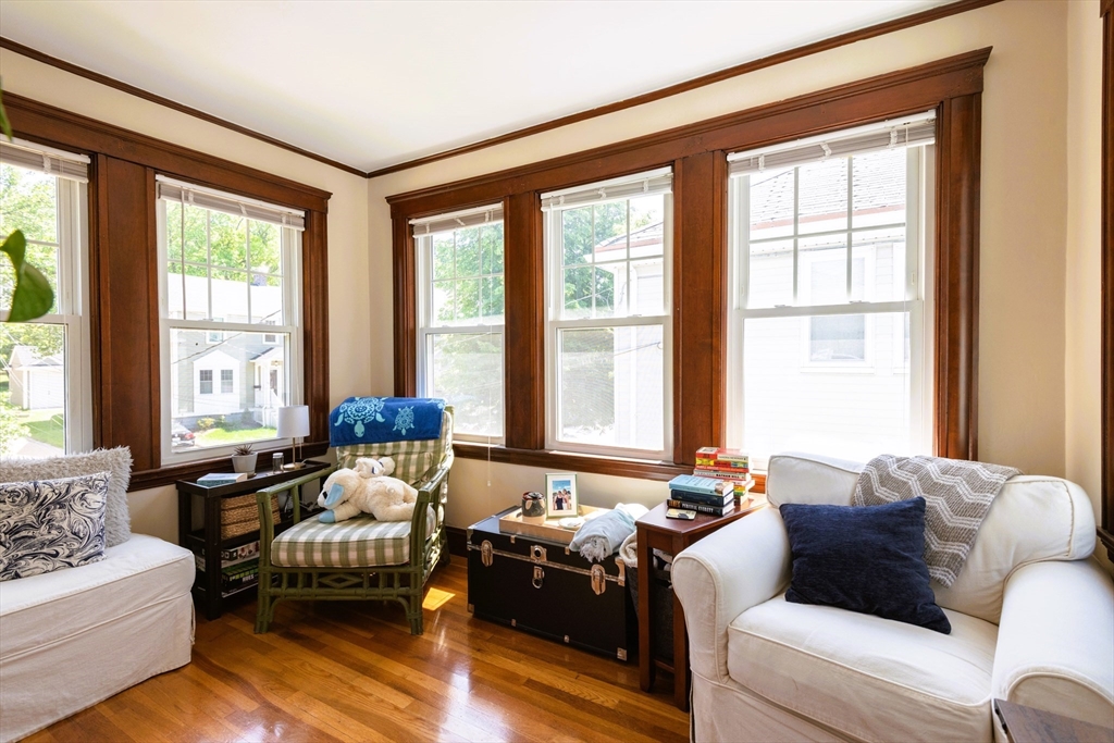 60 Clewley Rd, Medford