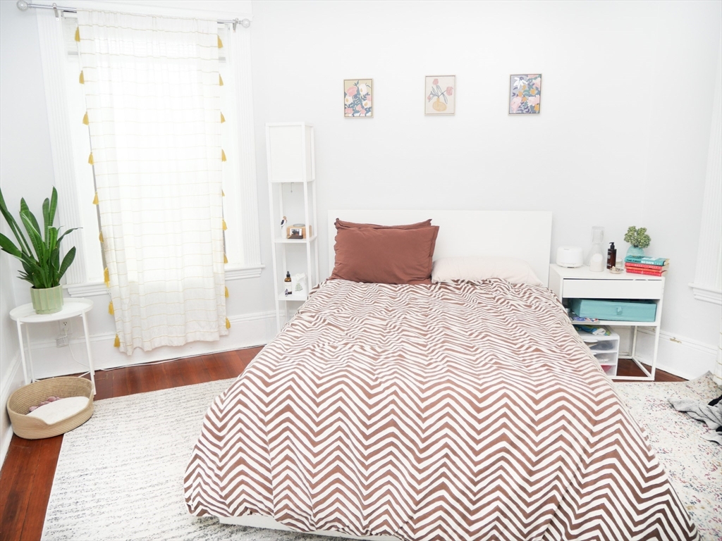 1378 Beacon, Coolidge Corner