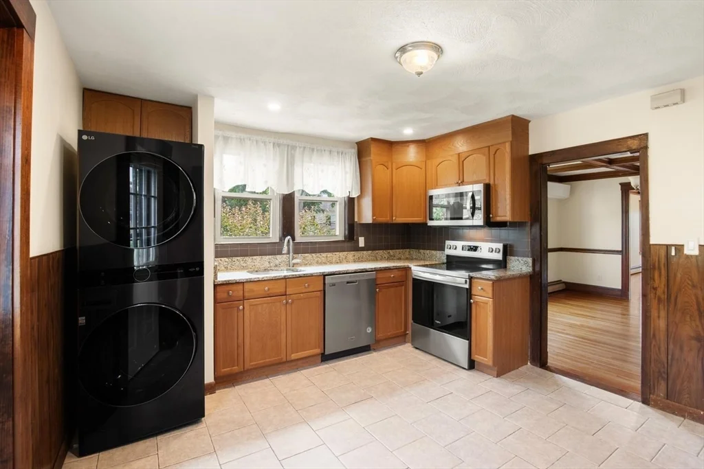 28 Churchhill Ave, Arlington