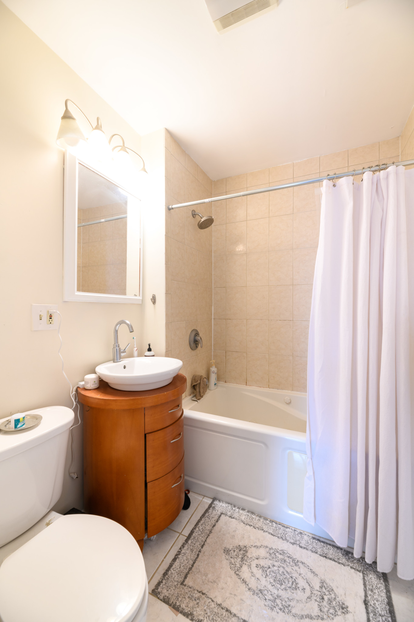 57 Otis St, East Cambridge