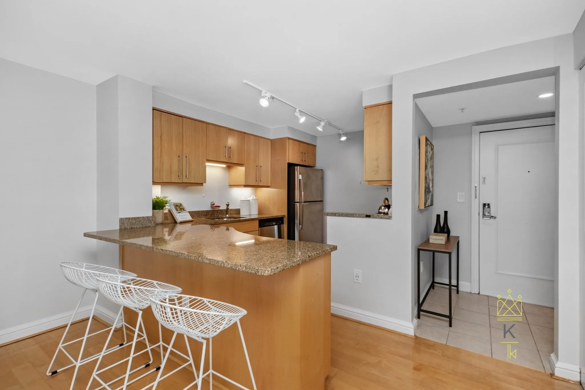 185 Massachusetts Ave, Fenway