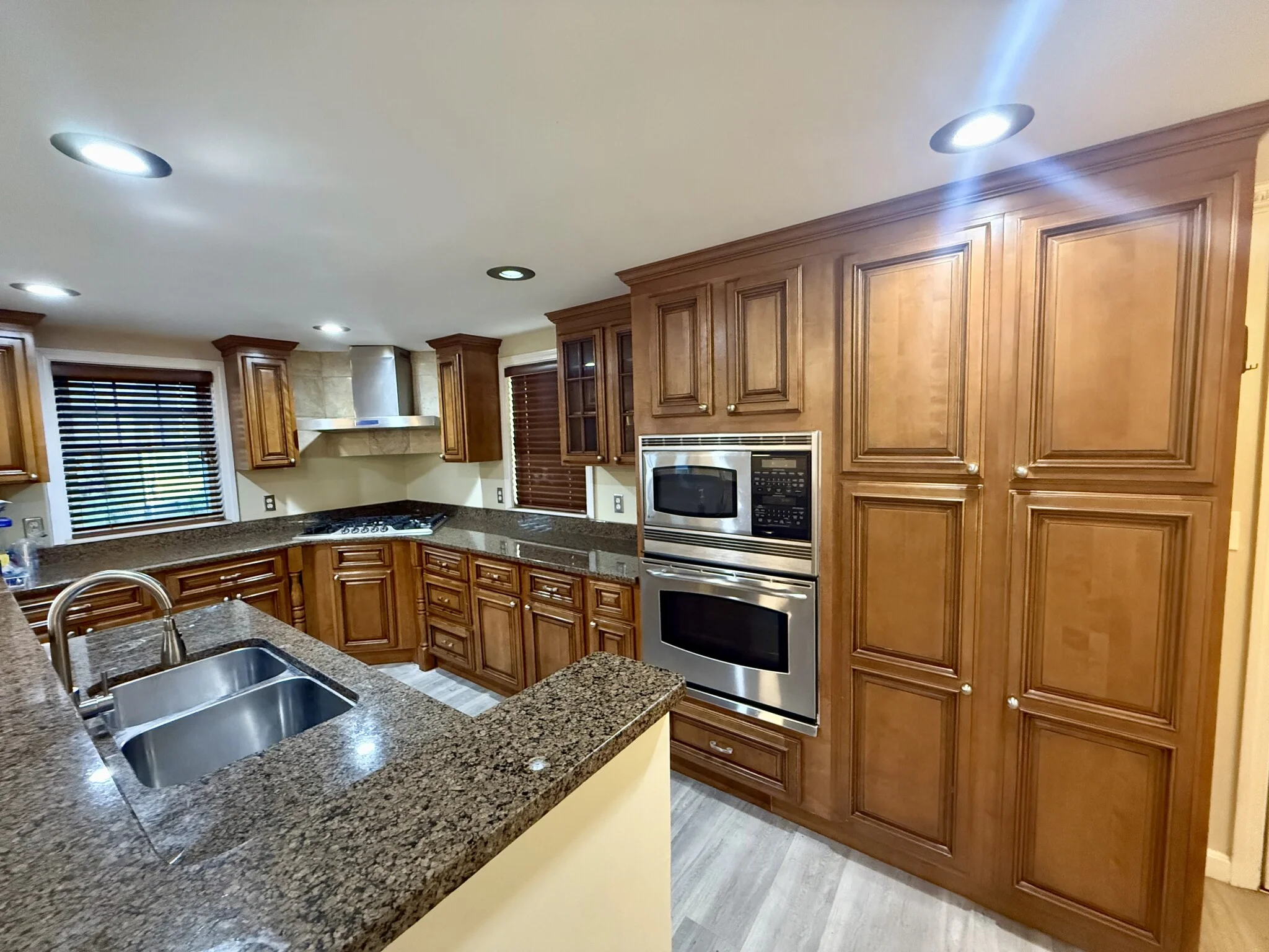 8 Brandley Rd, Watertown