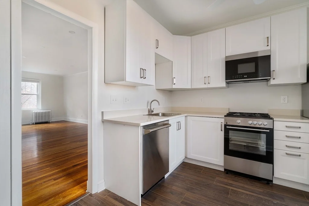 321 Tappan St, Aspinwall Hill