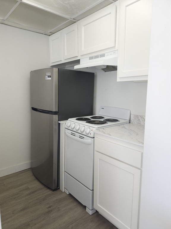 65 Webster St, Weymouth