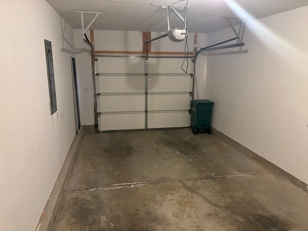 501 Autumn Ridge Dr, Ayer