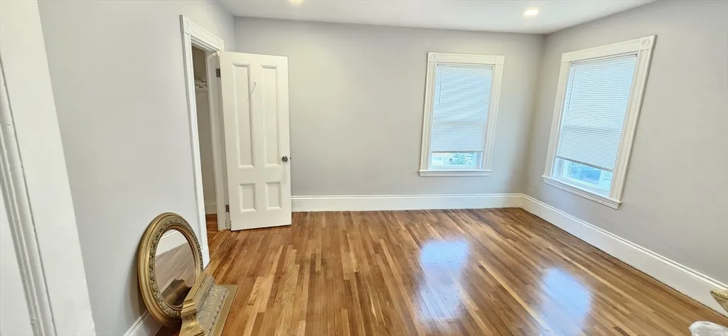 28 Oakley St, Dorchester