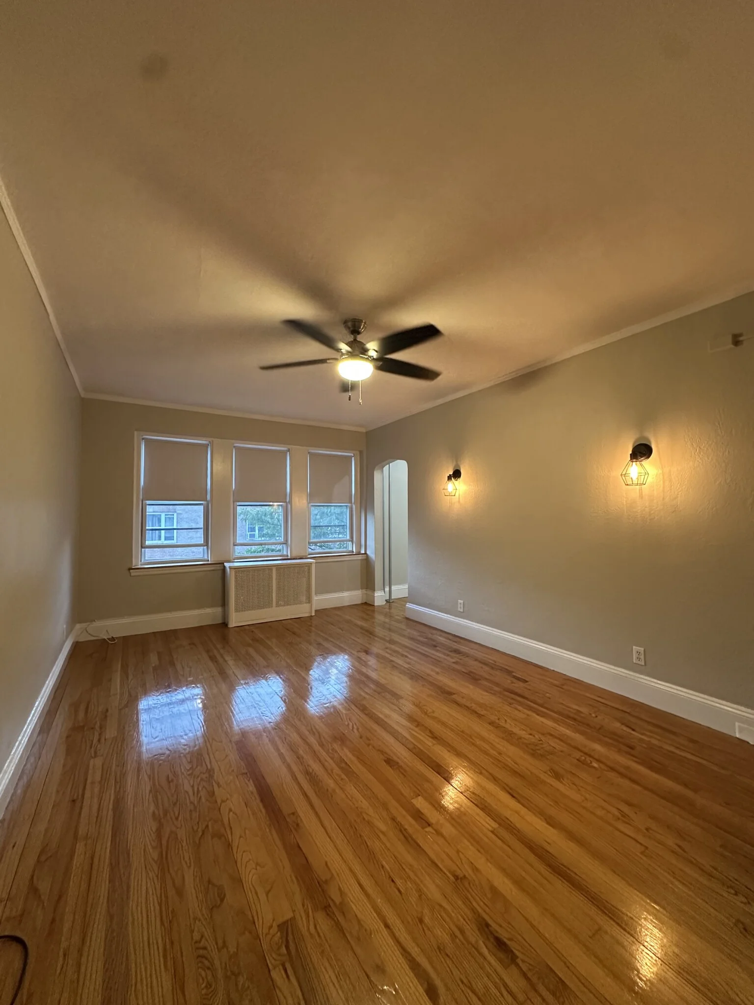 81 Strathmore Rd, Brighton