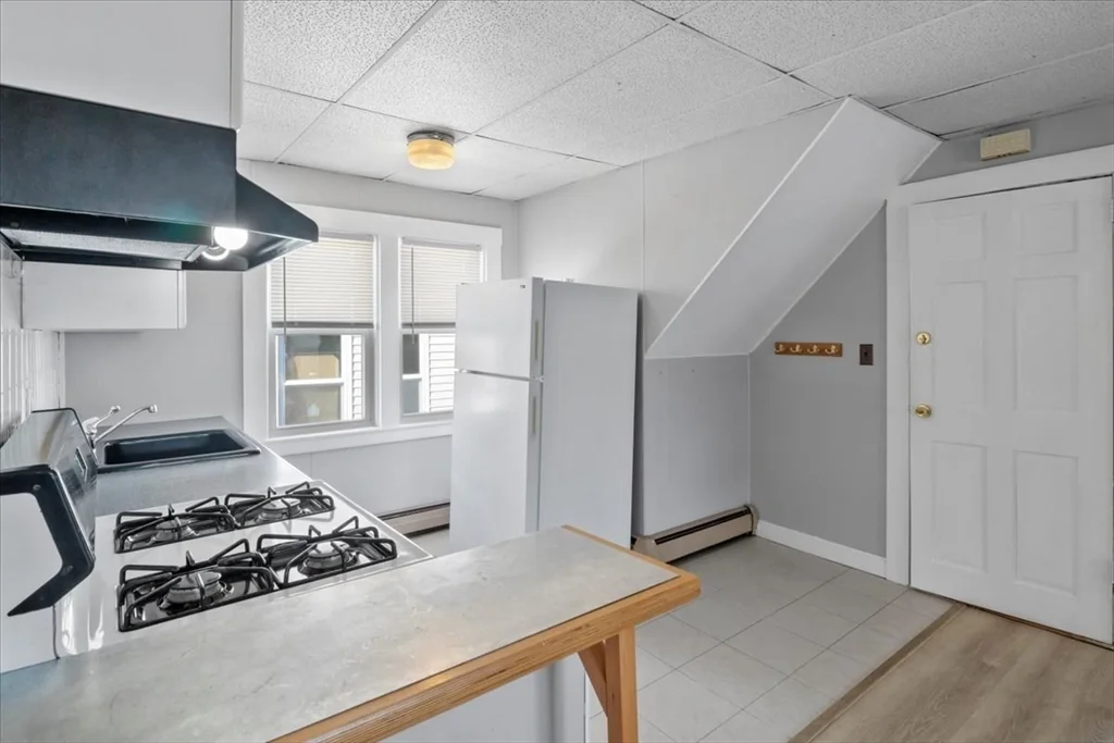 38 Sheffield Rd, Roslindale