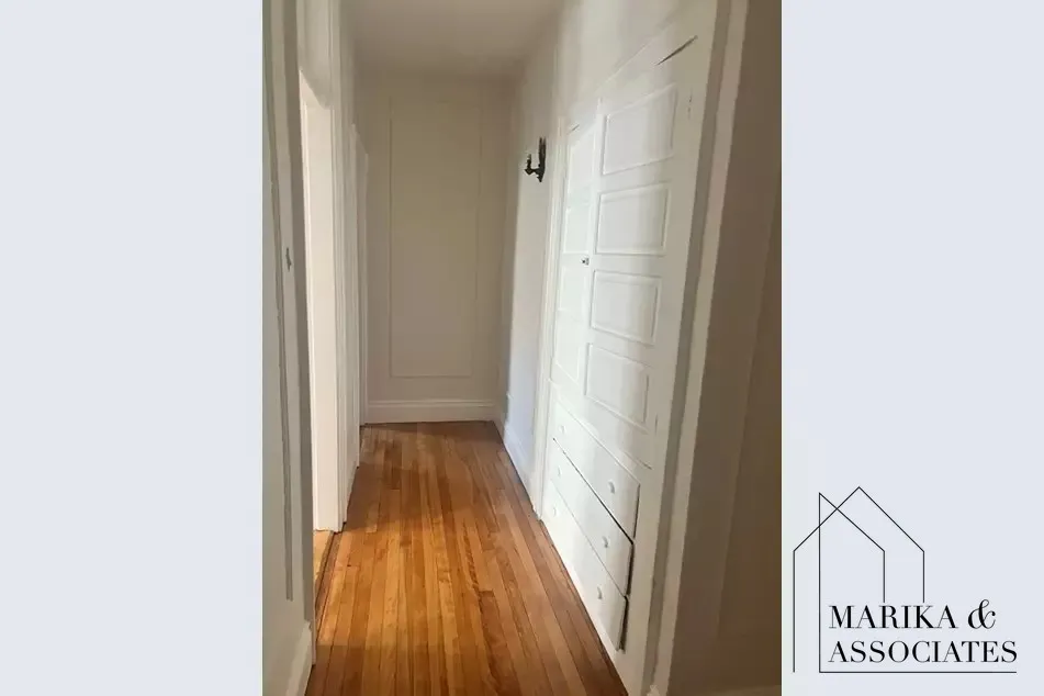 67 Green St, North Brookline