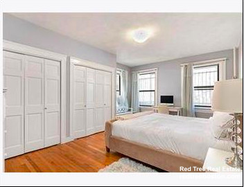 1038 Beacon St, Brookline