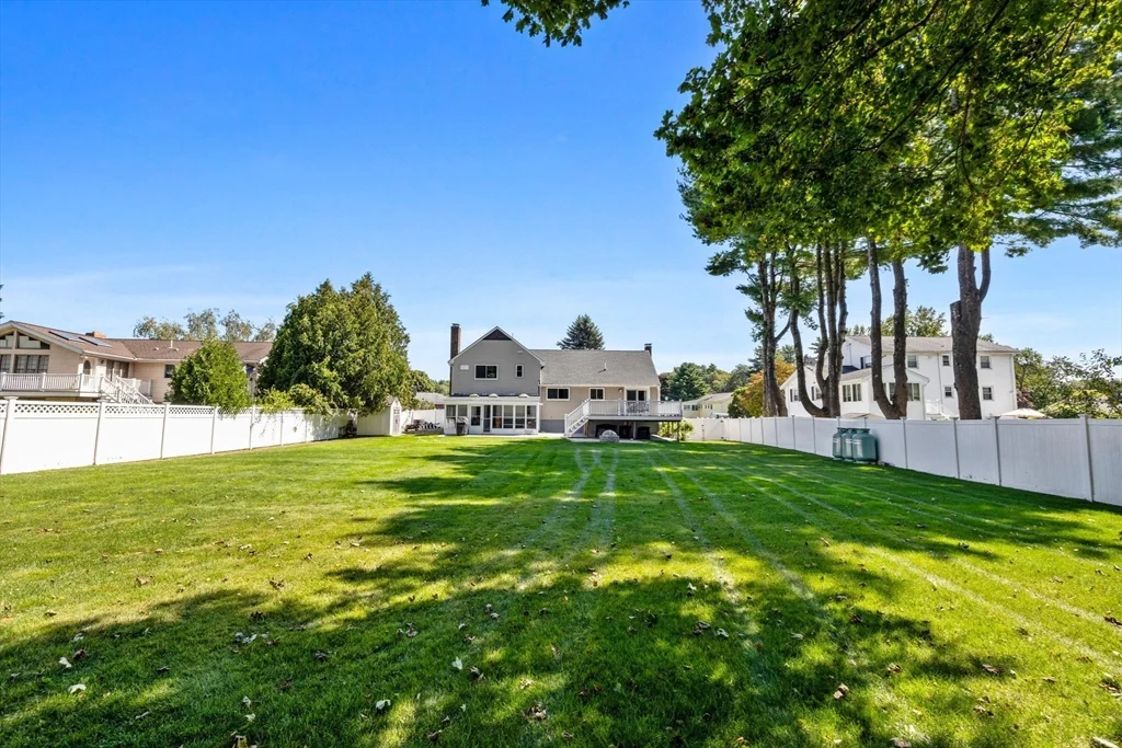 46 Juniper Dr, Saugus