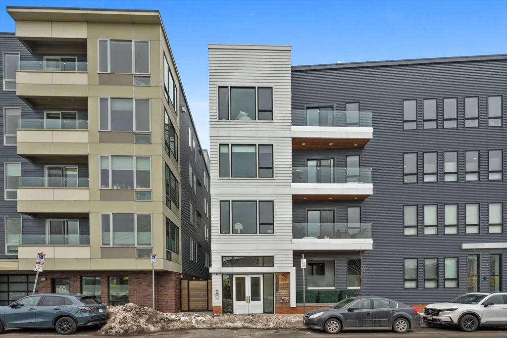 377 West First St, South Boston