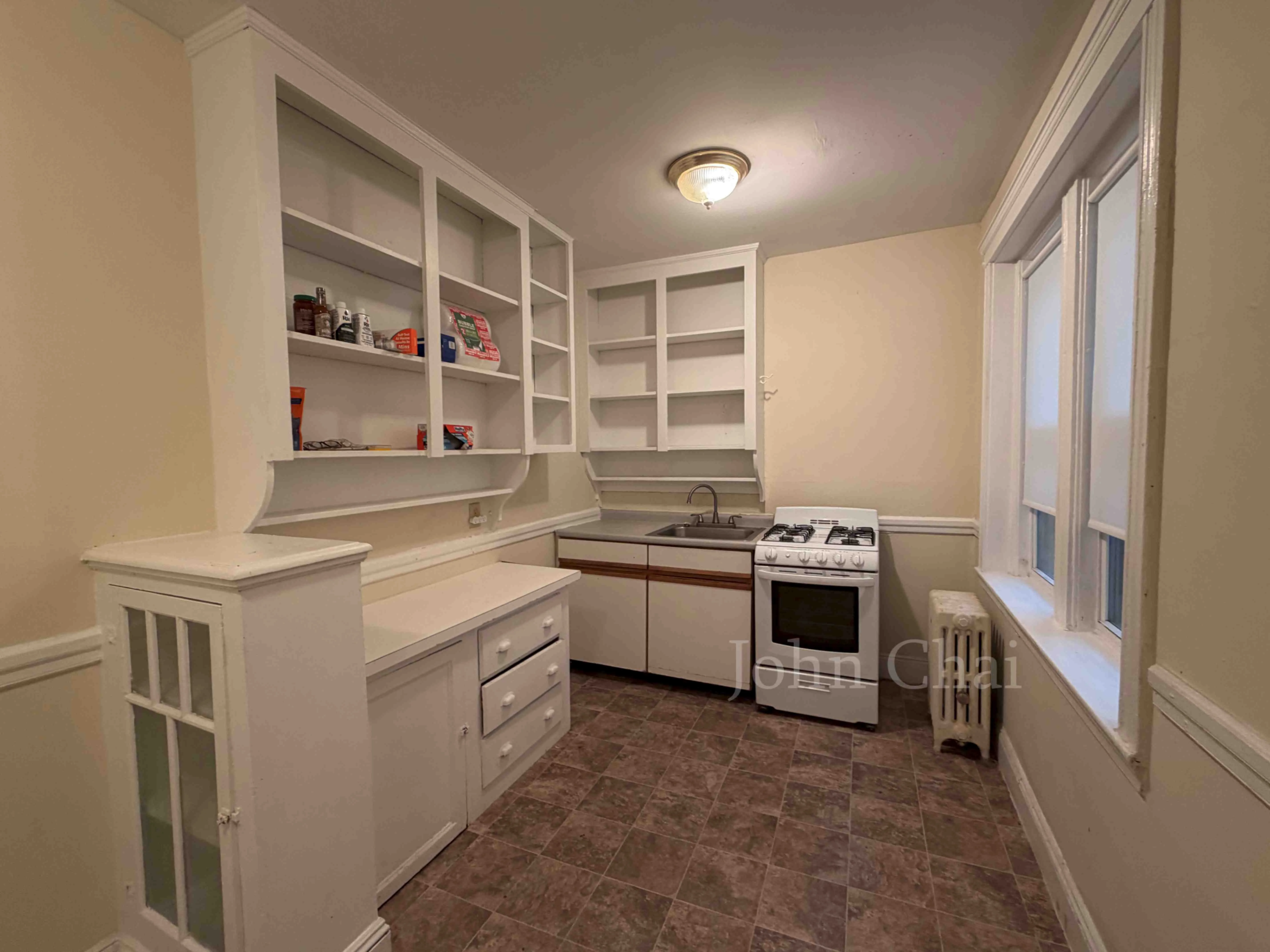 51 Linden St, Allston