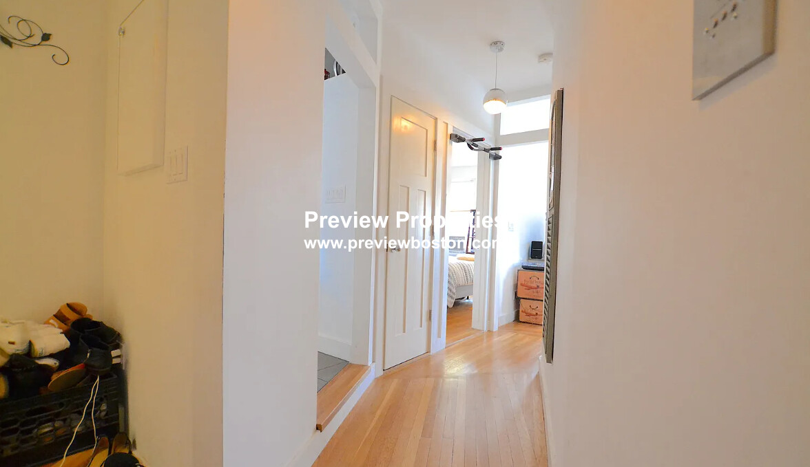 5 Braemore Rd, Brighton