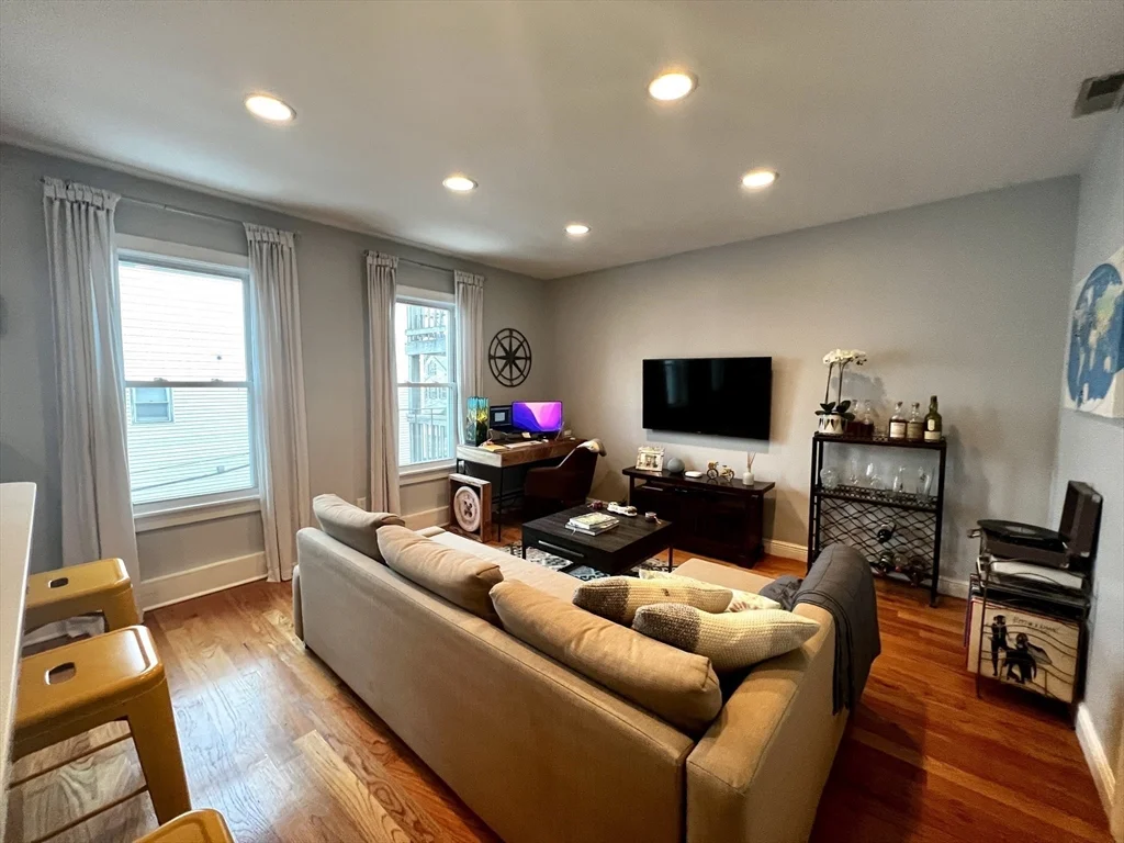 170 I St, South Boston