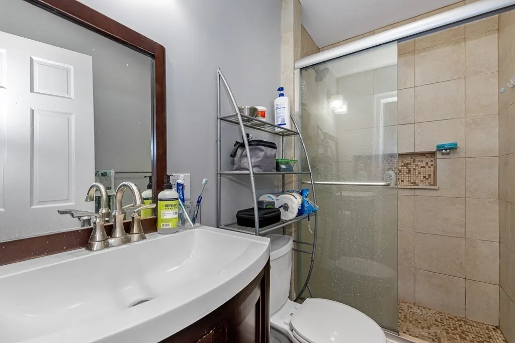 16 Sewall St, Mission Hill