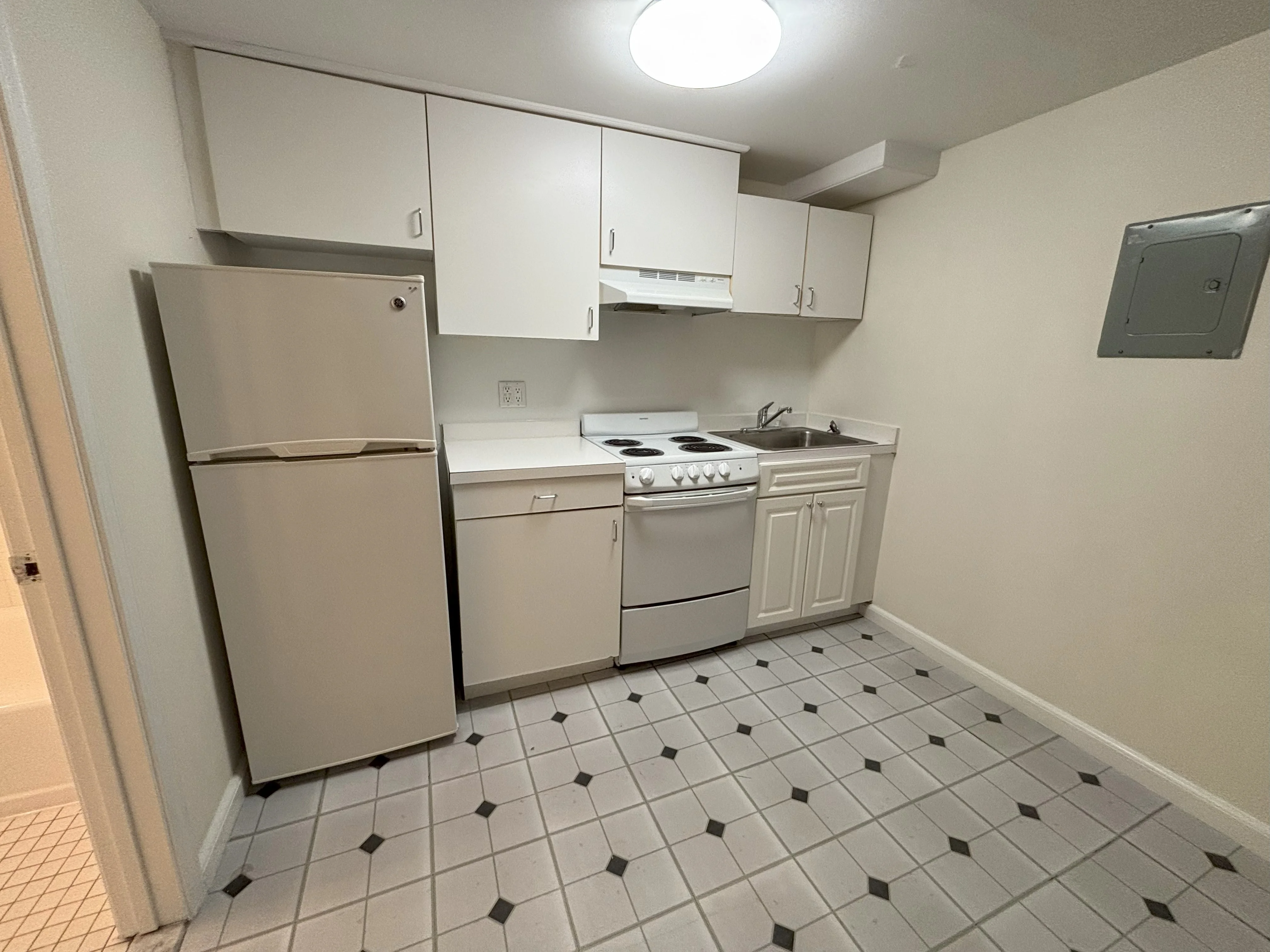1223 Beacon St, Brookline