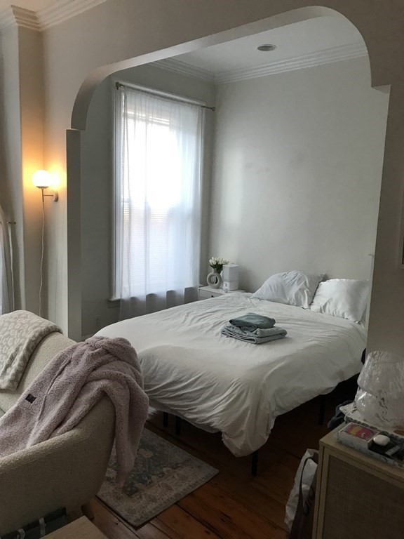Studio bed, 1 bath apartment for rent at 75 Chandler St Unit 6, South End — photo 2 of 4
