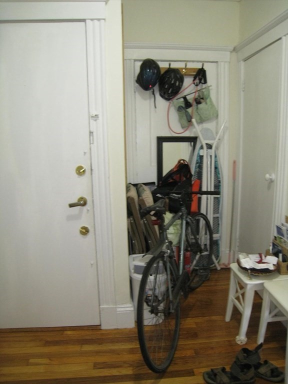 1 bed, 1 bath apartment for rent at 30 Jamaicaway Unit 12A, Jamaica Plain — photo 3 of 6