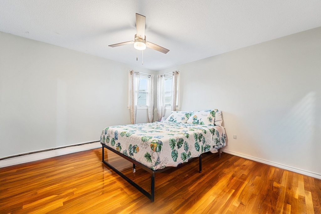 14 Newman St, Revere