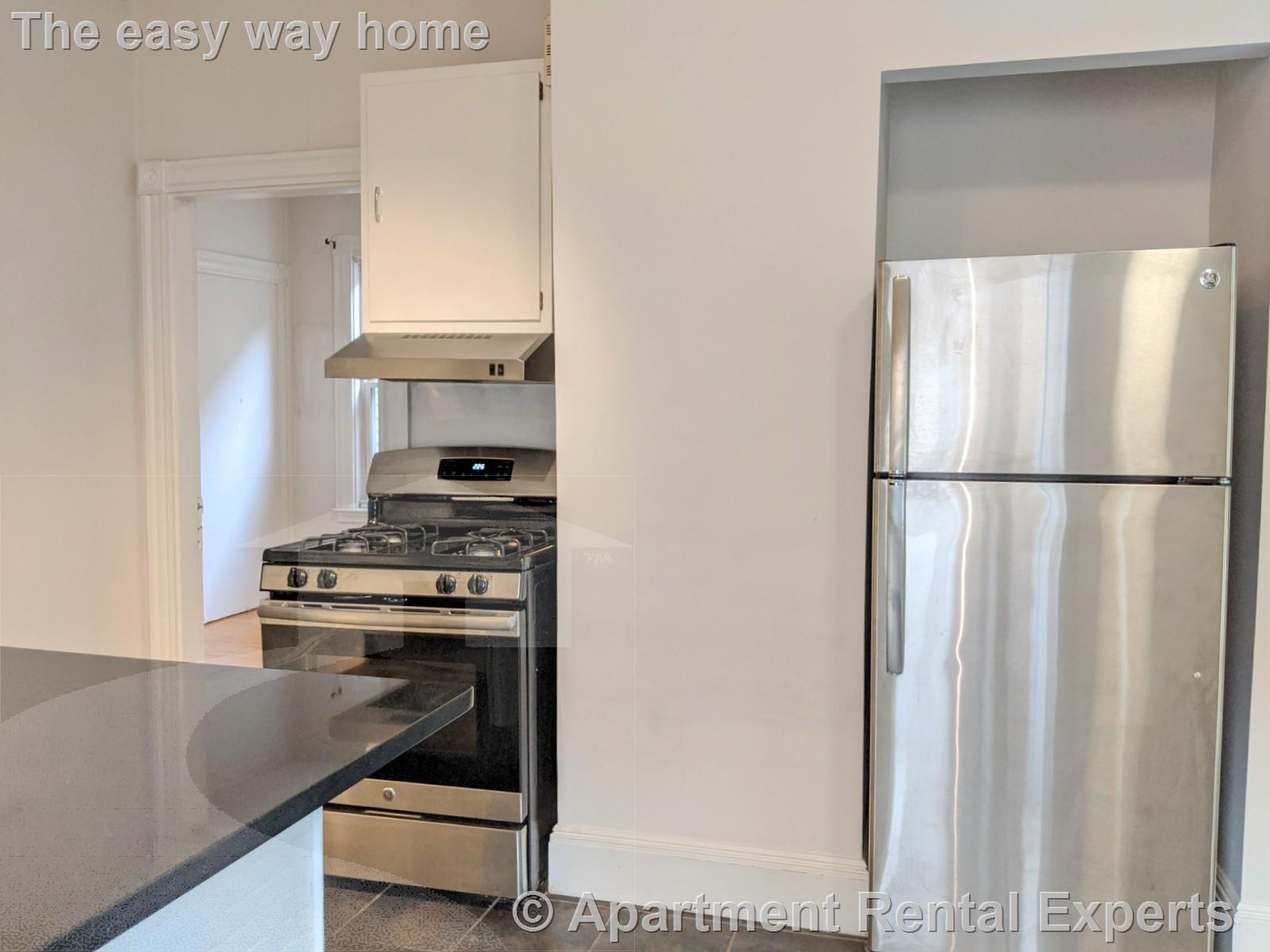 392 Washington St, Ward Two