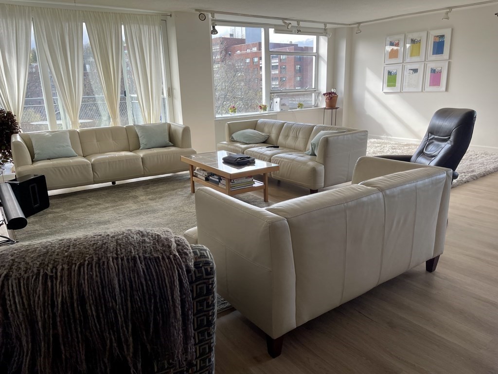 80 Park St, Coolidge Corner